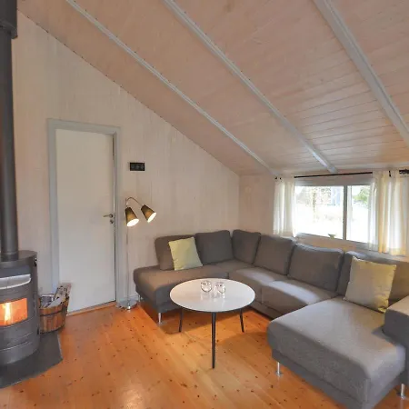 Four Bedroom Holiday In Vaggerlose *